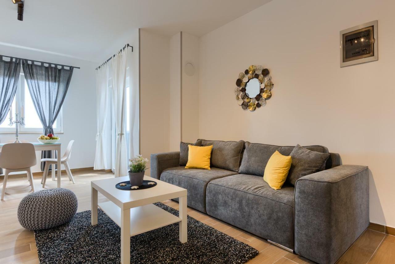 Apartments Dream In Arena 1 Pula Center Free Parking Kültér fotó