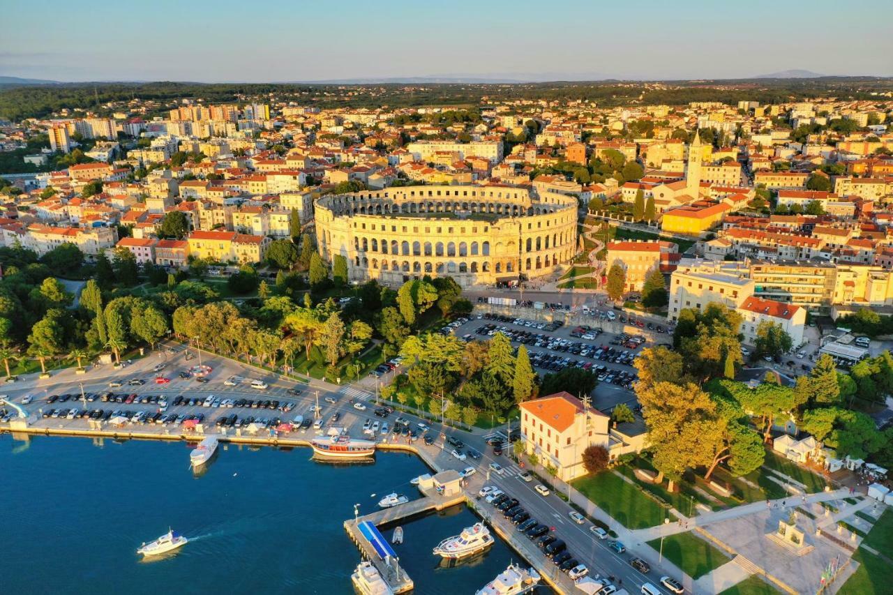 Apartments Dream In Arena 1 Pula Center Free Parking Kültér fotó